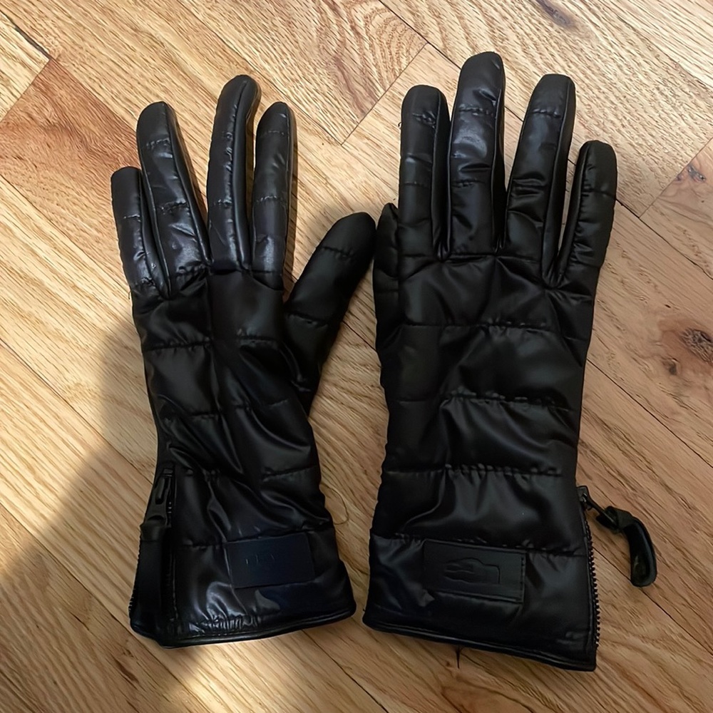 Ugg Gloves - image 1